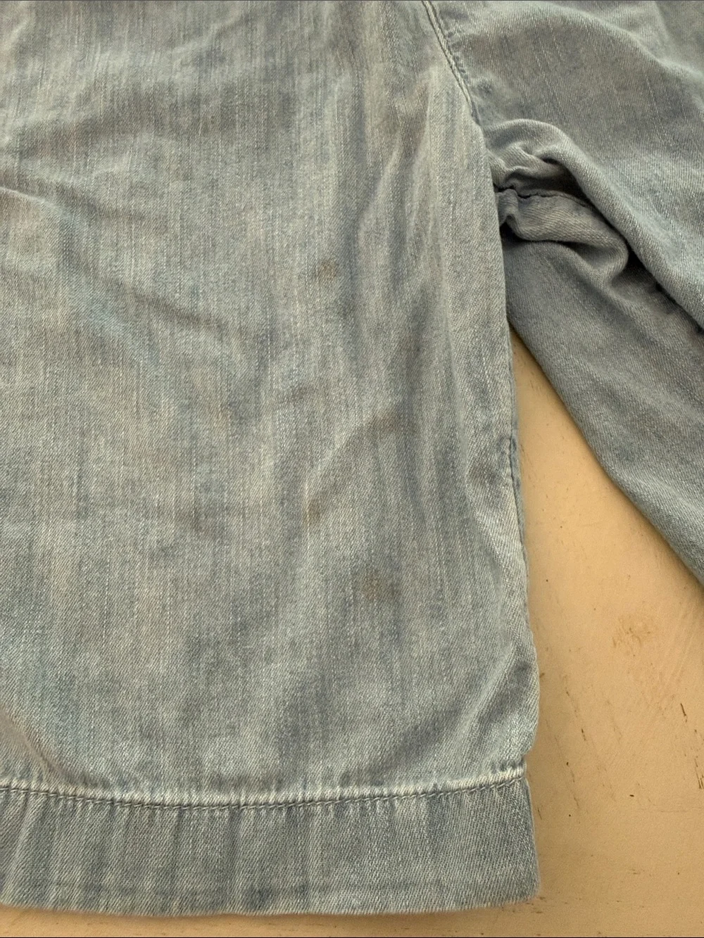 Gap Kids toddler light blue denim chambray smocked one piece jumpsuit sz 2